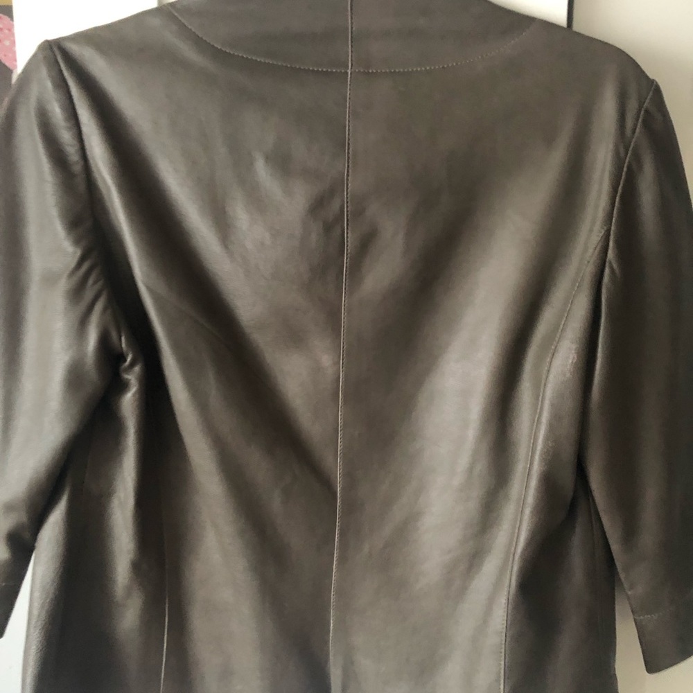 Light spring jacket in dark olive colour BRN no tags - Picture 4 of 9